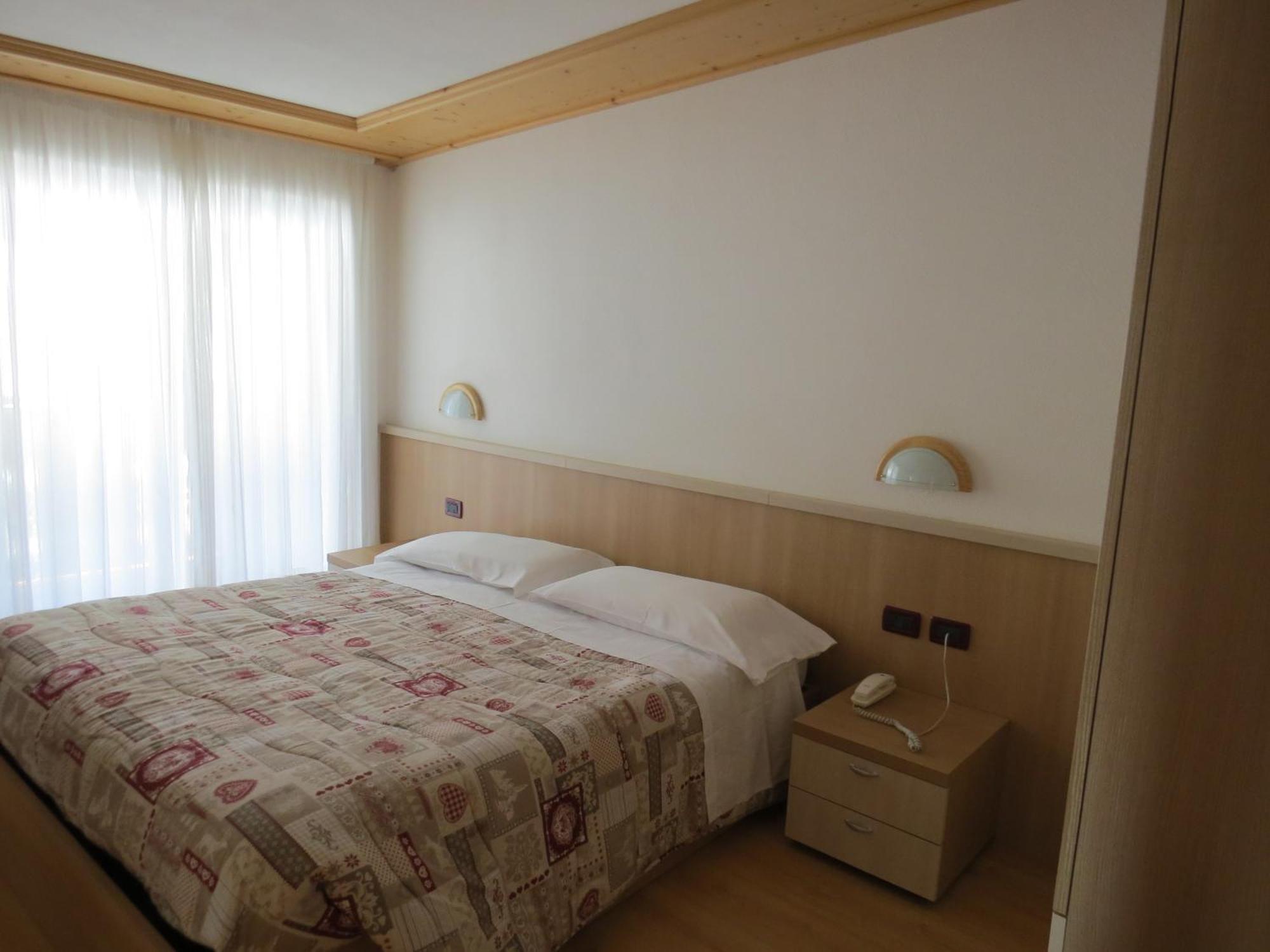 Hotel Cima Dodici Vigo di Fassa Rom bilde